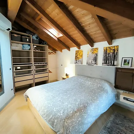 Modern Flat In Old Town Apartment *
