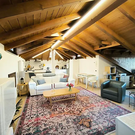 Apartmán Modern Flat In Old Town *